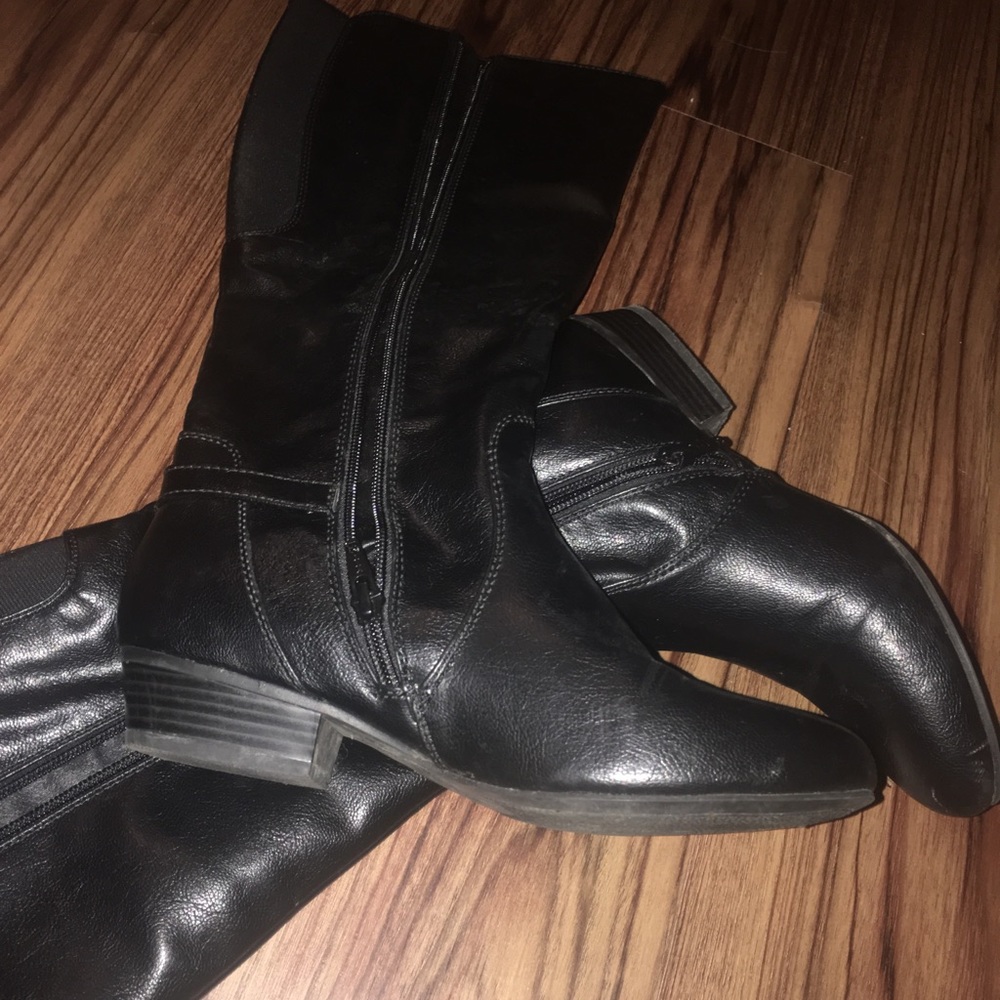 Laura Ashley size 7
